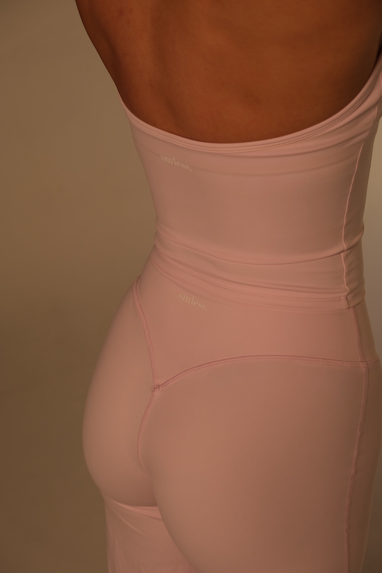 Seamless Adjustable Halter Vest in Baby Pink