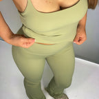 Seamless Scrunch Flare Yoga Pants - Light Olive