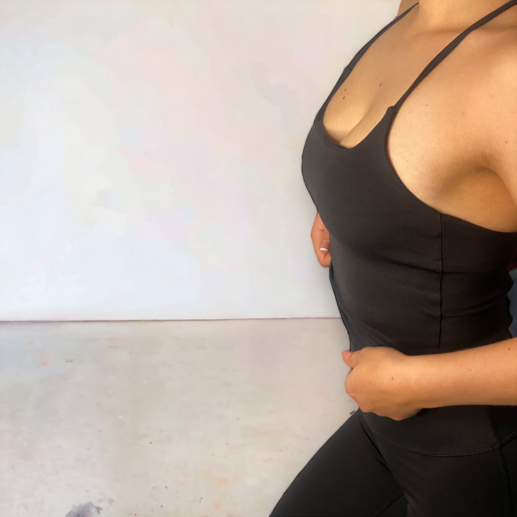 Seamless Strap Vest Top - Black (Leaving Soon!)