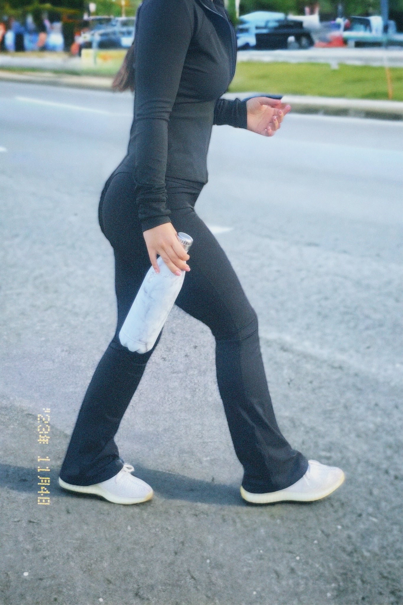 Seamless Scrunch Flare Yoga Pants - Black