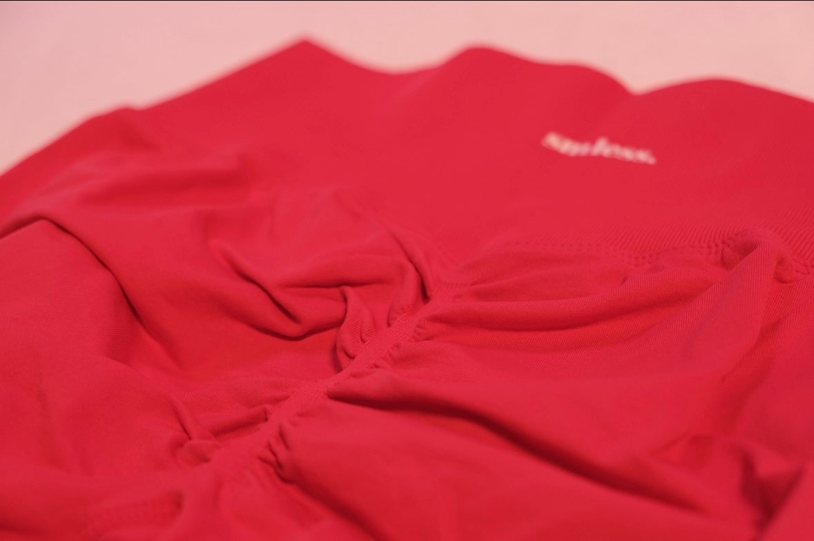 Sinching Scrunch Leggings - Red