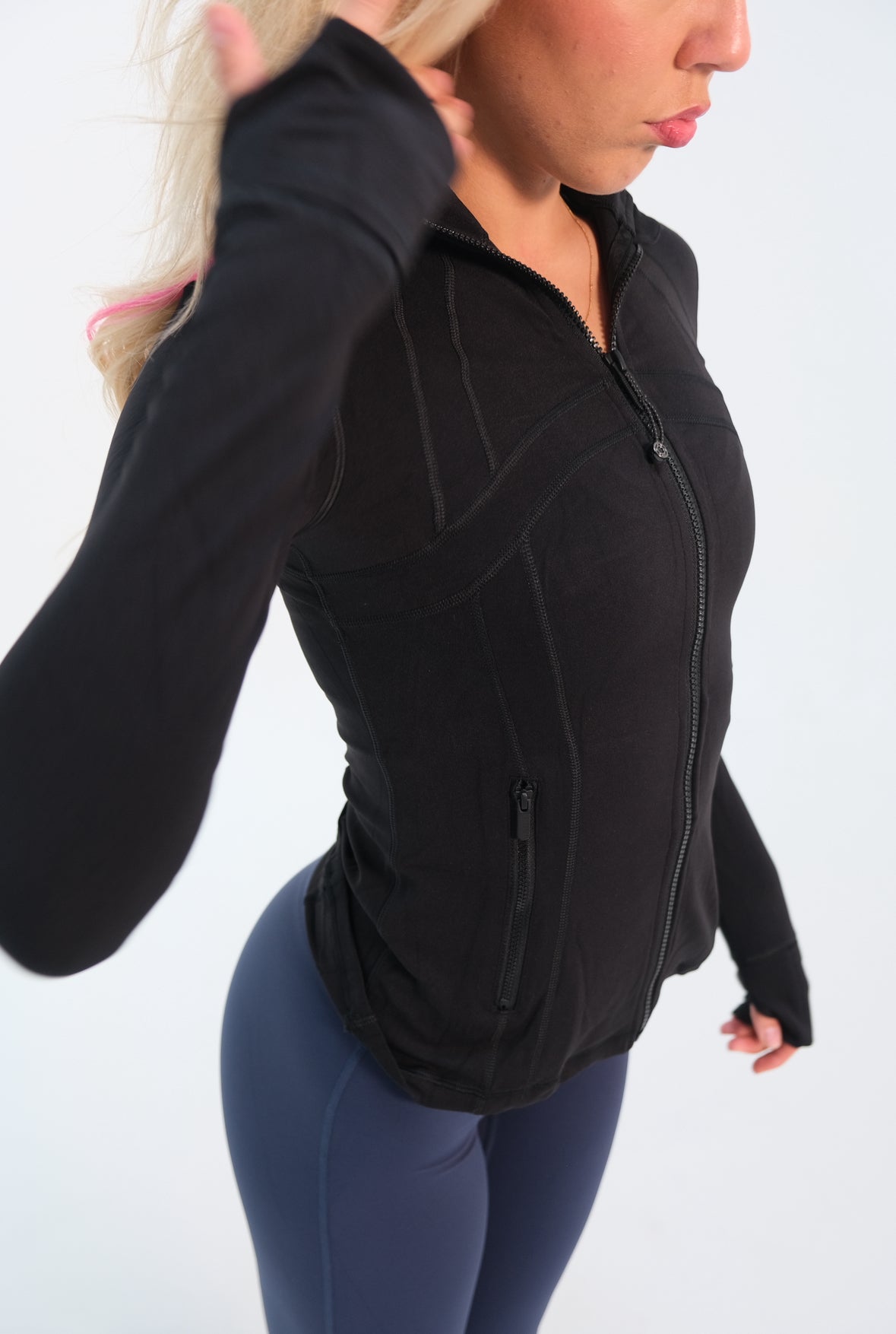 Premium Seamless Zip Jacket - Black