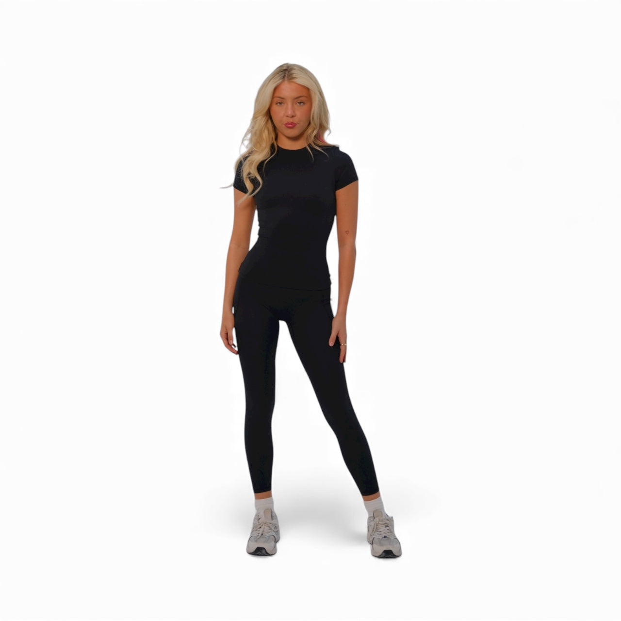 Seamless Tee in Black
