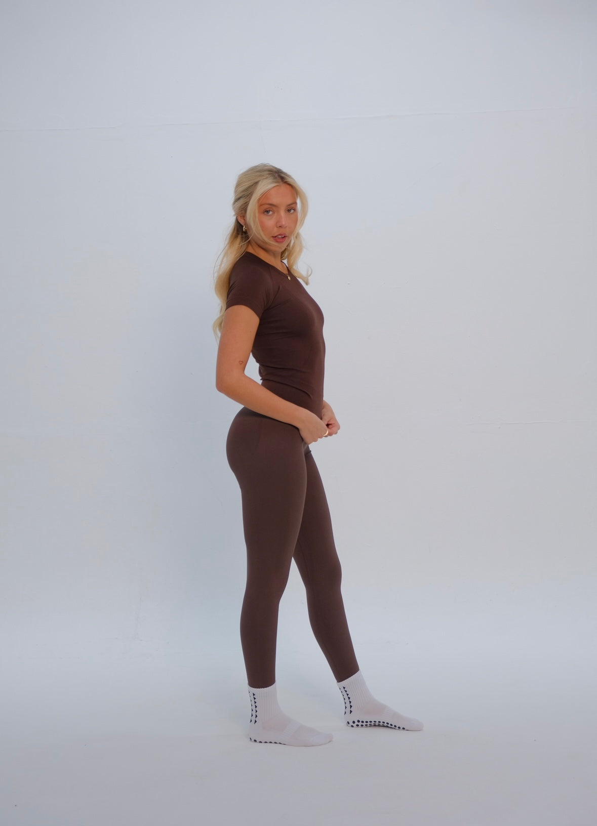 Seamless Sports Tee - Brown