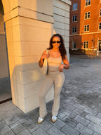 Seamless Scrunch Flare Yoga Pants - Latte